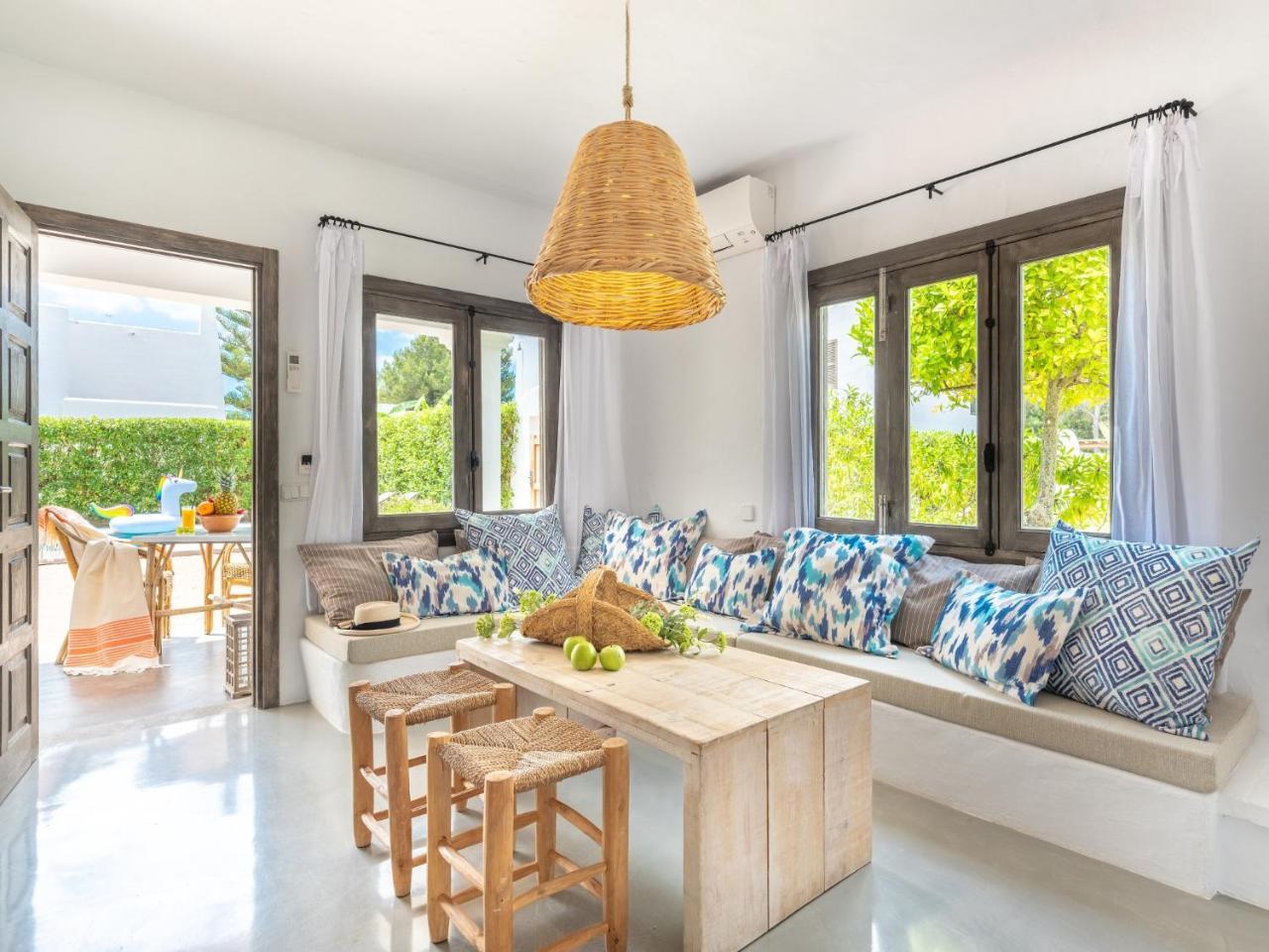 Villas S'Argamassa Santa Eularia des Riu Ngoại thất bức ảnh